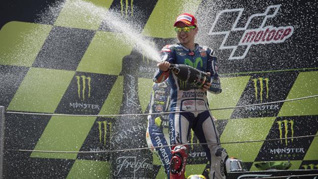 Jorge Lorenzo Menang Lagi