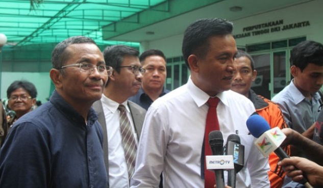 Yusril Sebut Ada Motif Politik di Kasus Mobil Listrik Dahlan Iskan