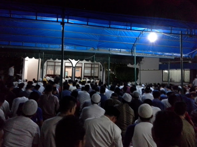 sholat tarawih tercepat di dunia