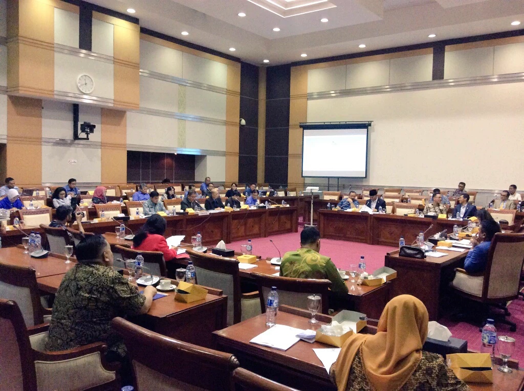 Komisi XI Adakan Rapat Dengan 3 Bank BUMN