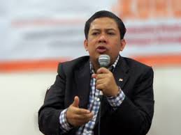 Fahri Hamzah Melawan