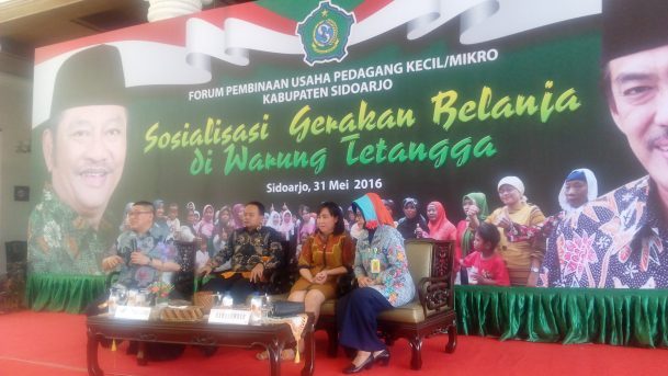 Diskoperindag Sidoarjo Sosialisasikan Gerakan Budaya Belanja di Warung Tetangga