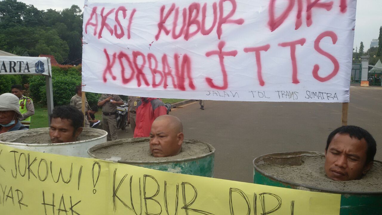 Bupati Lampung Selatan dukung warga blokir jalan proyek JTTS