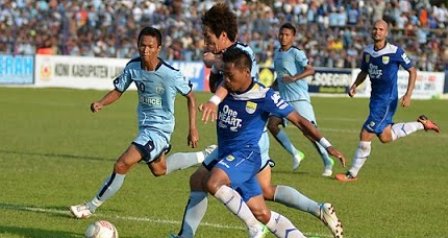 Sutan Harhara Akui Komposisi Skuad Persib Diatas Persela