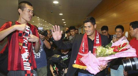 Hijrah Ke Shanghai SIPG, Hulk Pecahkan Rekor Pembelian Termahal di Sepak Bola Asia