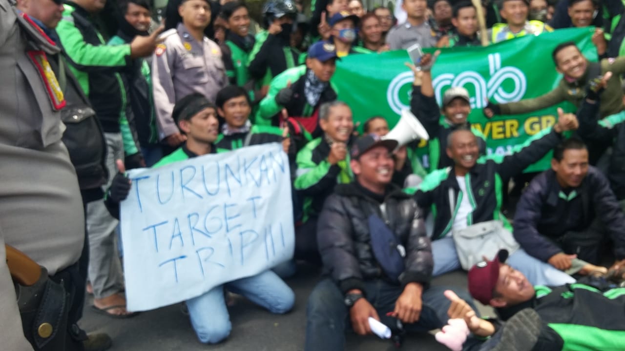 Kabid PPD HMI Cabang Malang Angkat Bicara Soal Ojek online GRAB “Target Tarif Trip”