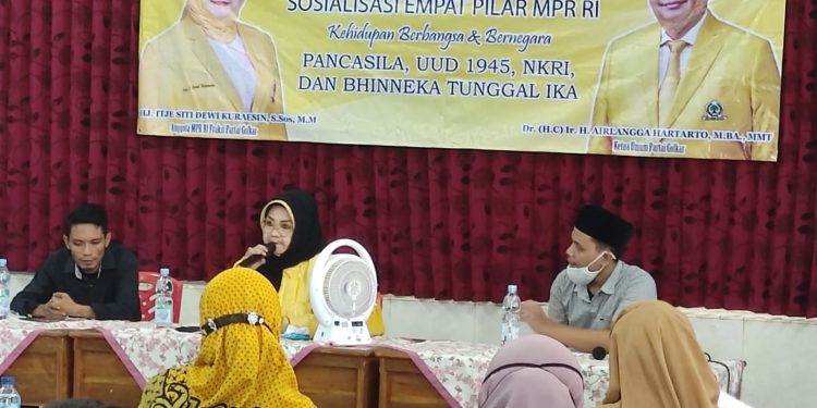 Legislator Hj. Itje Siti Dewi Kuraesin Gelar Sosialisasi Empat Pilar di Majalengka
