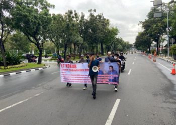 Massa Aksi ET KORUB Kembali Geruduk BUMN, Teriak Stop Jadikan BUMN Untuk Kepentingan Politik 2024