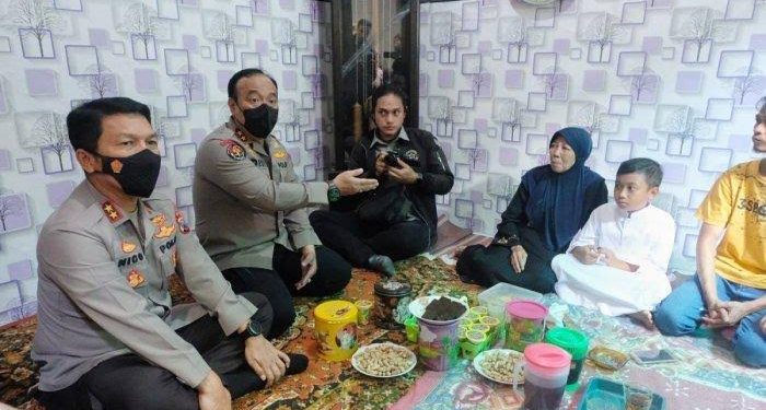 Almulk Indonesia Apresiasi Polri Serahkan Beasiswa dan Fasilitas Untuk Anak Korban Kanjuruhan