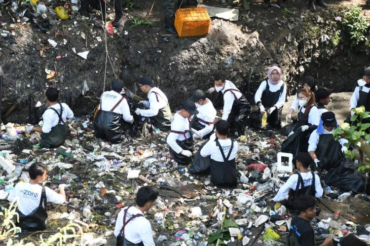 Telkom & Pandawara: Ajarkan  Sungai Tempat Hidup, Bukan Tempat Sampah