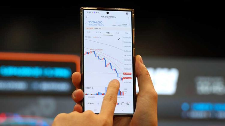 Bitcoin Masih Minim Sentimen Positif, dalam Sebulan Drop 30%