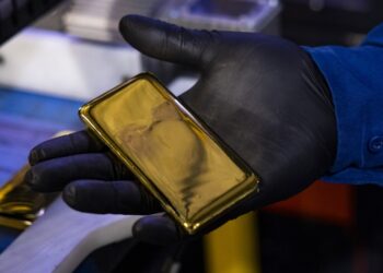 Harga Emas Sudah Drop 12% Usai Perang AS-Iran Pecah