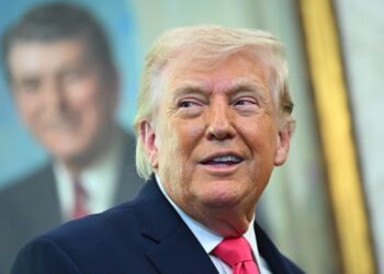 Diplomasi Buntu, Kicauan Trump di Medsos Hambat Damai AS-Iran