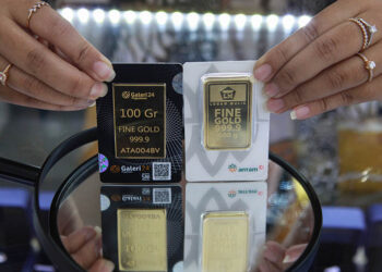 Harga Emas Antam dan Buyback Hari Ini Kompak Turun Rp16.000