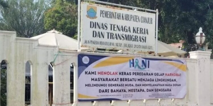 Perdebatan Data PMI Ilegal di Cianjur, Menteri Mukhtarudin Dorong Pengawasan Lebih Ketat