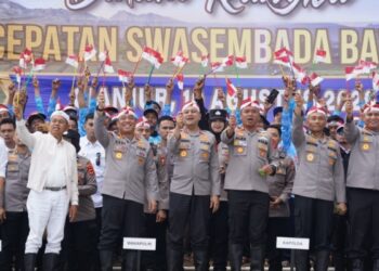 Polri Tanam Bawang Putih Serentak di 14 Daerah Jabar, Dukung Swasembada Pangan