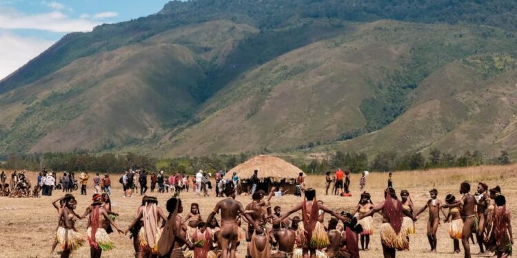 Wamenpar: Festival Lembah Baliem Perkuat Ekonomi Masyarakat Papua Pegunungan