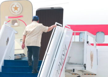 Prabowo Terbang ke Kalimantan, Pimpin Langsung Penanganan Karhutla