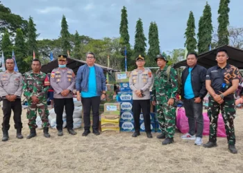 Menteri Upacara HUT ke-81 di Wilayah Terdampak Gempa NTT, Semangat di Tengah Duka