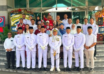Momen Kebersamaan Pasca Upacara HUT Ke-81 RI di Gedung BRP