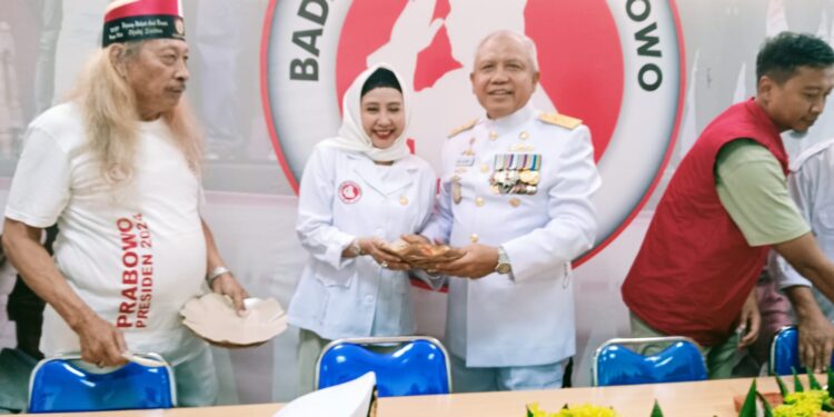 Usai Upacara HUT Ke-81 RI, BRP Gelar Potong Tumpeng dan Doa Bersama