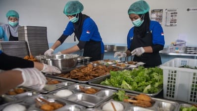 Anggaran MBG 2027 Berpeluang Turun ke Bawah Rp240 Triliun