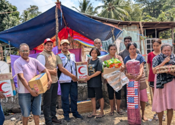 BSMI Masuk Kampung Terpencil Ende, Salurkan Bantuan ke Korban Gempa yang Terisolir