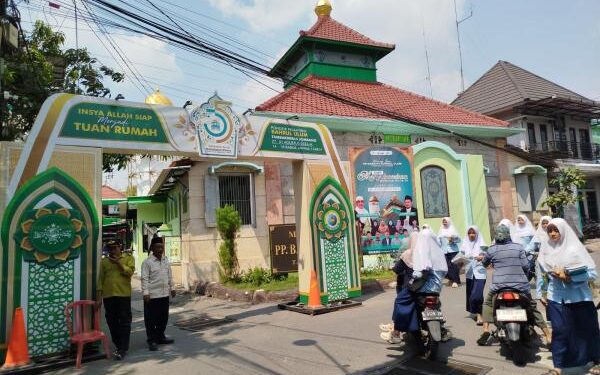Lembaga Pendidikan Jadi Penginapan Muktamar NU, Santri Tambakberas Jombang Belajar Daring