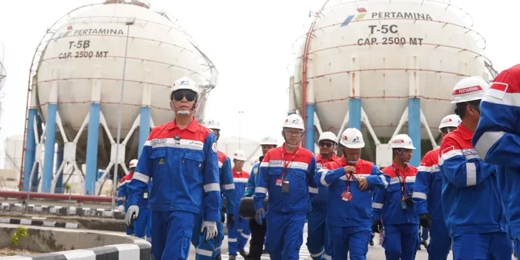 Kunjungi Tiga Fasilitas Strategis, Komut Pertamina Perkuat Sinergi One Pertamina