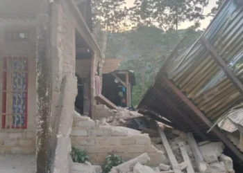 2.000 Warga NTT Mengungsi Secara Mandiri Pascagempa M7,7, Sebagian Mulai Kembali ke Rumah