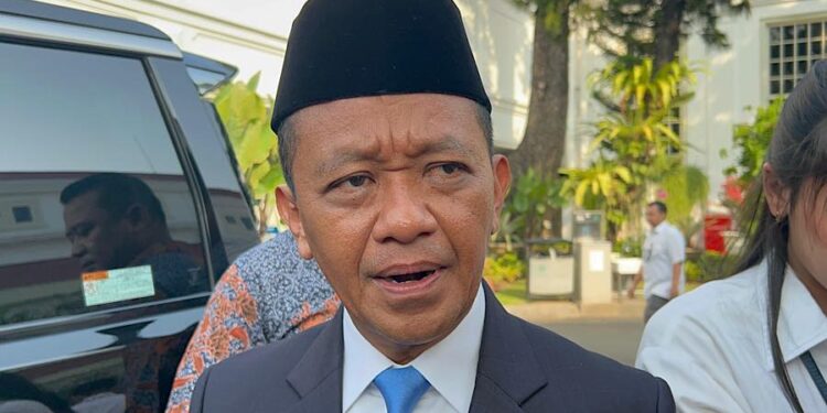 Bahlil Sebut 80% Pengguna BBM Itu Subsidi, Harga Tak Bakal Naik