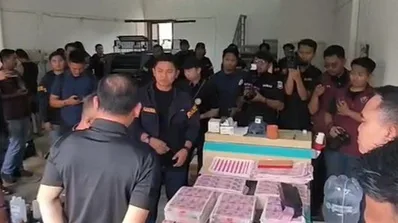 Menyingkap Pabrik Uang Palsu Rp36 Miliar di Tangsel Digerebek, Polisi Sita 360.000 Lembar