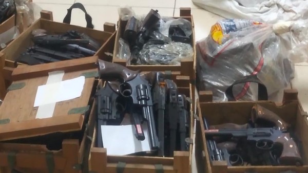DPR Minta Polri Usut Tuntas Jaringan Senpi di Sekolah Jaksel