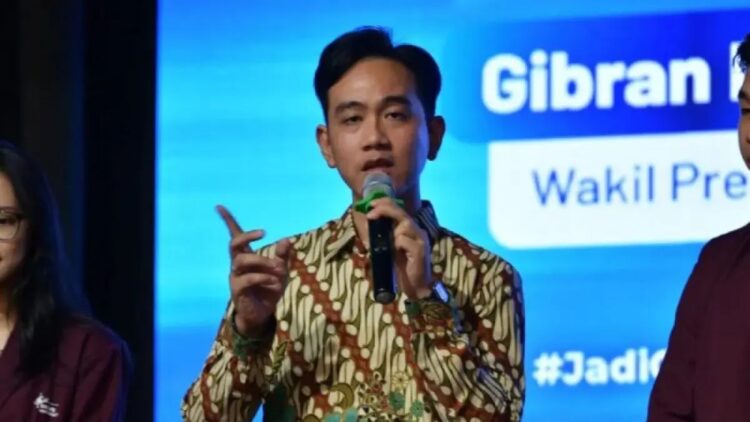 Gibran Buka Suara Soal Survei Kepuasan Publik ke Prabowo: “Jangan Cepat Menyimpulkan”