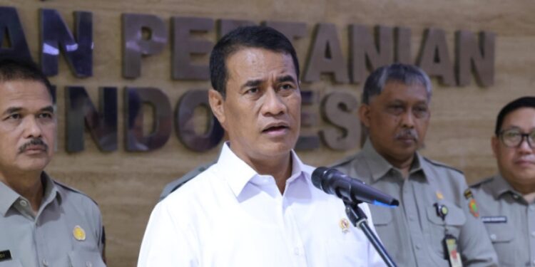 Amran “Bersih-bersih” Kementan, 13 Pejabat Dicopot Gara-gara Judol!