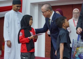 Menteri P2MI: Negara Hadir untuk 2.400 Anak PMI di Malaysia, Akses Pendidikan Jadi Prioritas